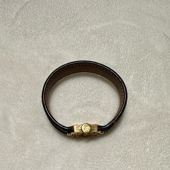 Louis Vuitton Nano Monogram Bracelet - Picture 3 of 6